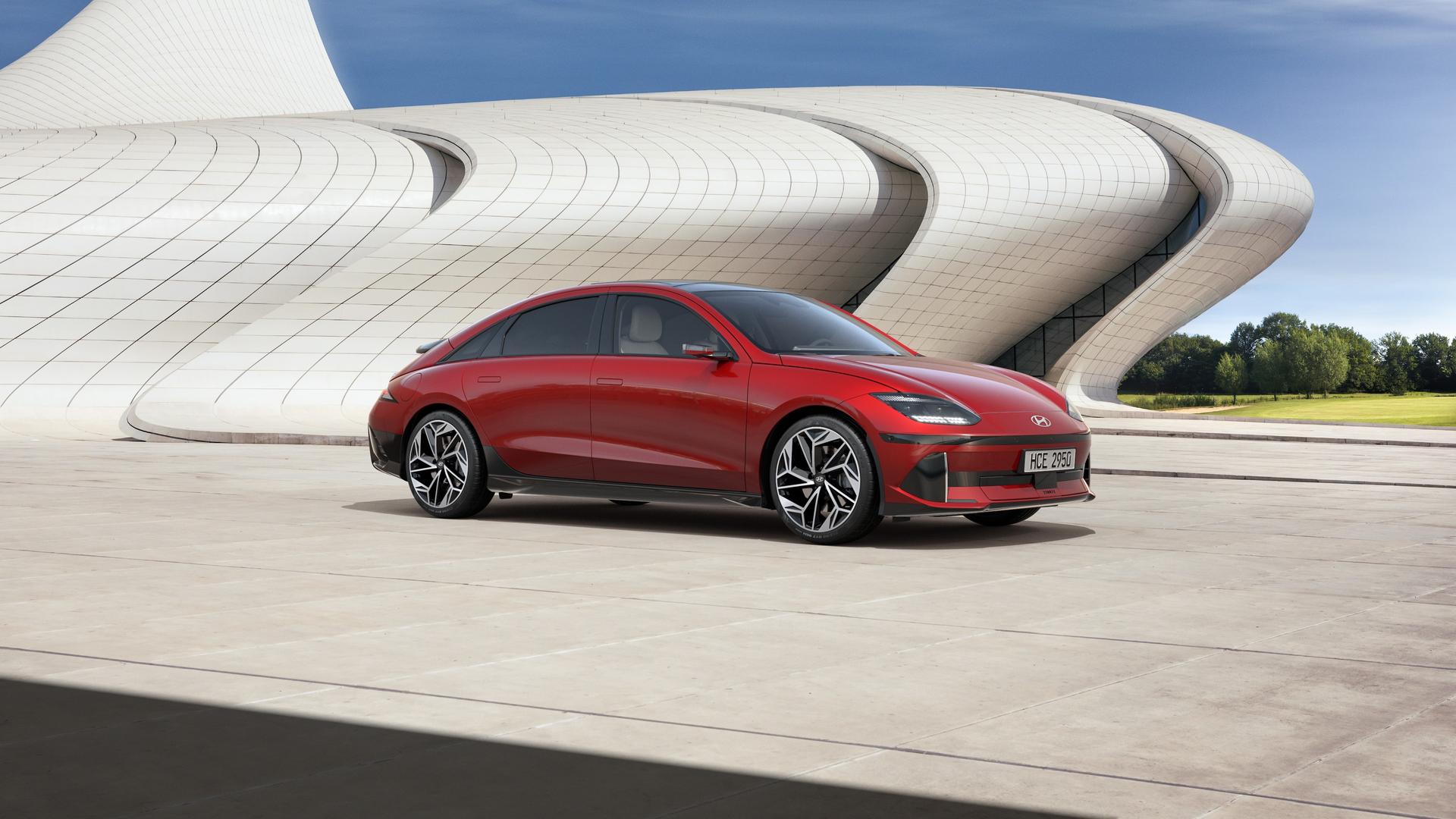 Ultimate Red Metallic